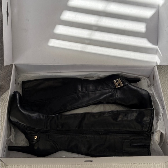 Nine West Anderelan  Heeled Boots - Picture 11 of 14